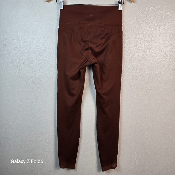 All In Motion Earth Brown High-Rise Pocketed Leggings XS | Eco Athletic‎ Yoga - Picture 3 of 9